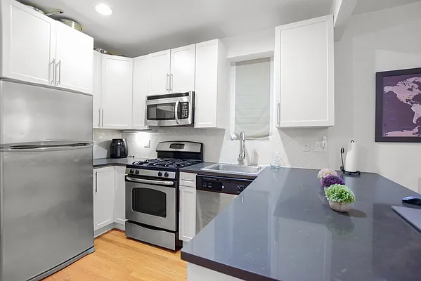 Rented by Keller Williams NYC | media 10