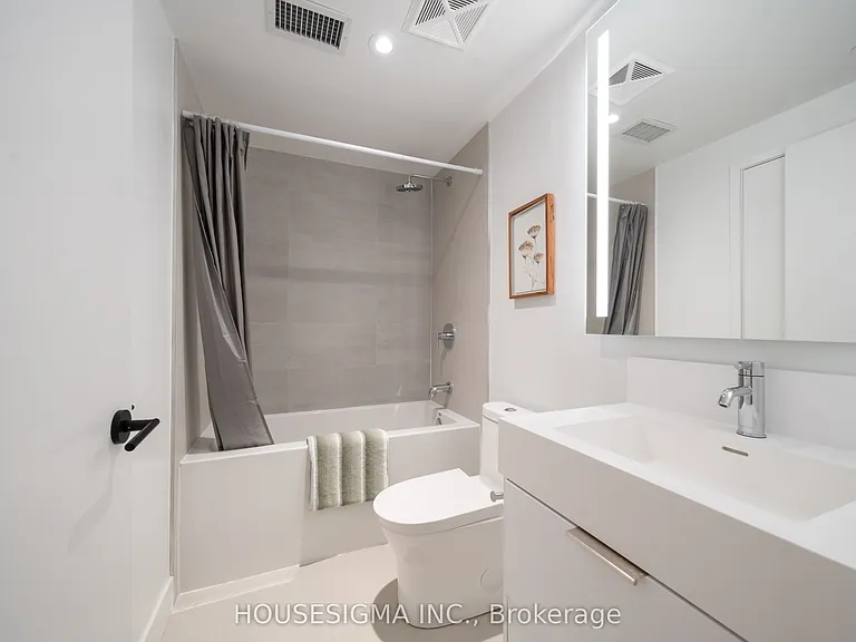 308 Jarvis St #214 — Photo 12