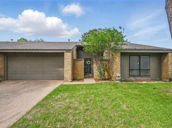 1804 Sunnyvale Rd #B, Grand Prairie, TX 75050