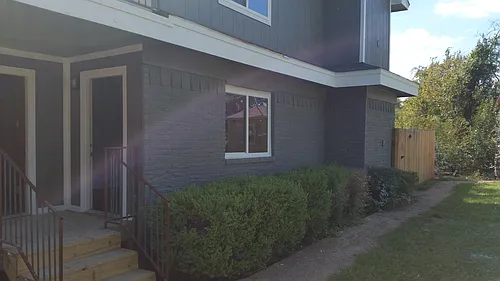 214 Joyce St Photo 1