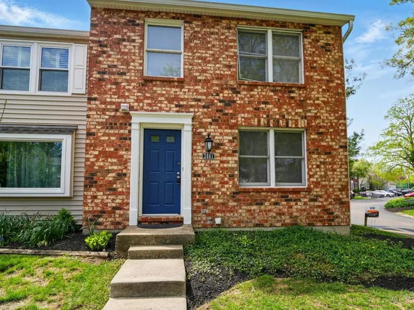 2861 Mossy Brink Ct, Maineville, OH 45039