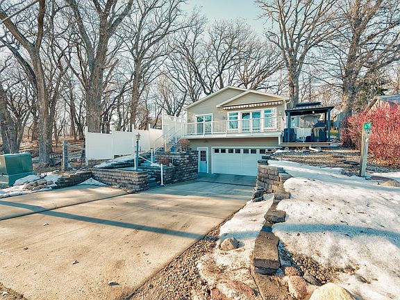 2nd image of 16719 255th Ave