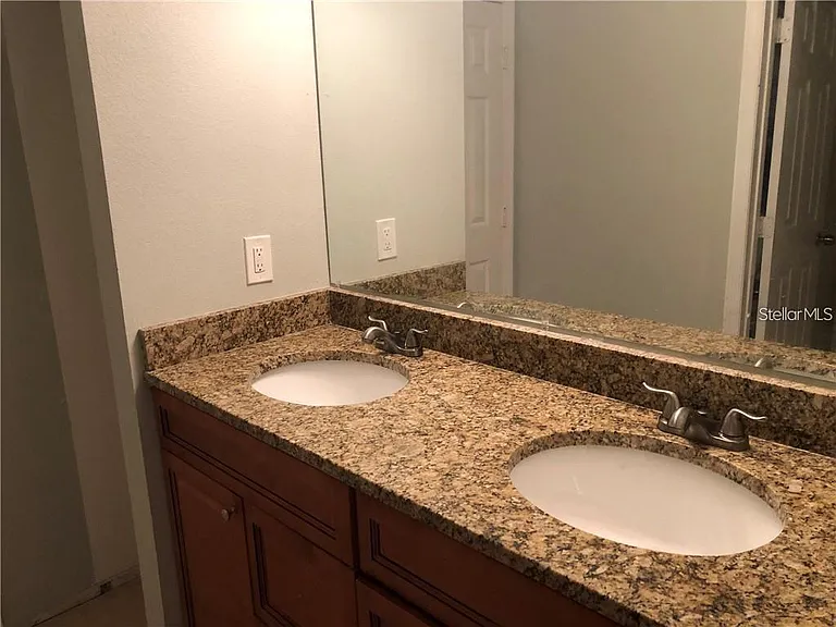 193 Rebecca Ln — Photo 9