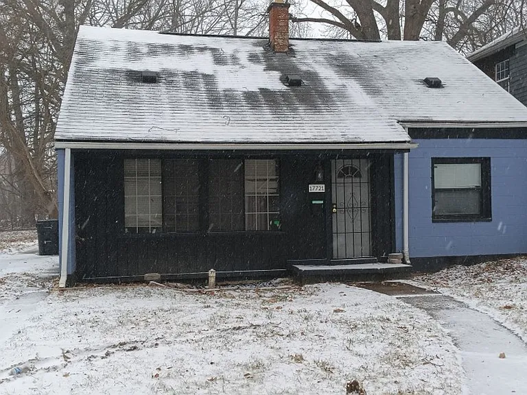 17721 Westbrook St — Photo 1