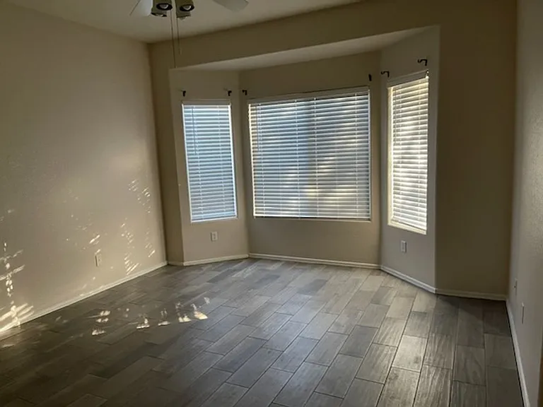 14199 W Clarendon Ave #21196355-003 — Photo 8
