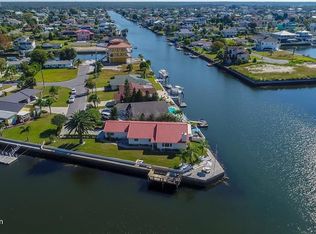 3180 Gulf Coast Dr, Hernando Beach, FL 34607