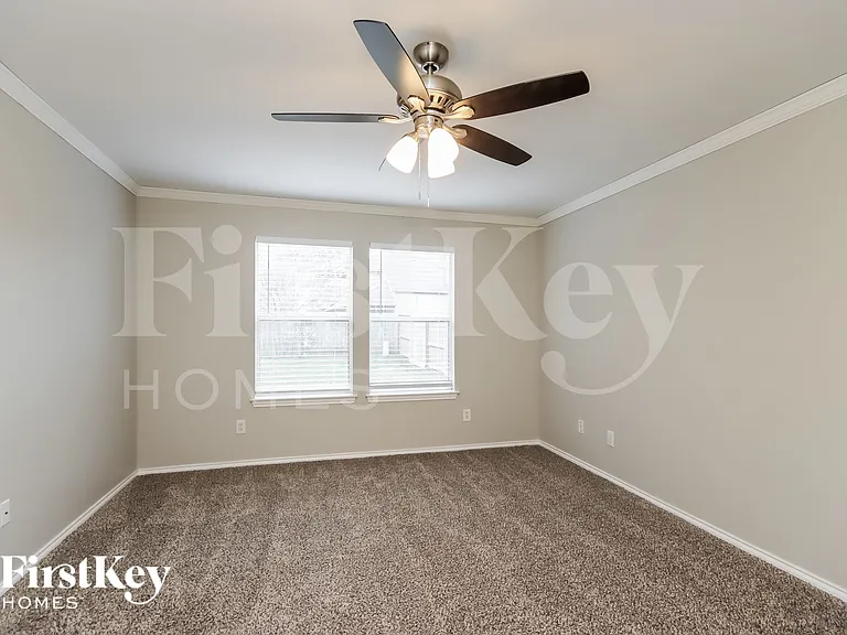 12218 Sunlight Peak Ln — Photo 8