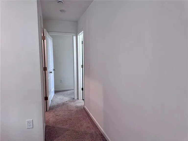 241 Port Way — Photo 30