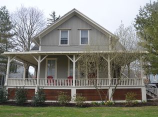 39 Powel Ave #1, Newport, RI 02840