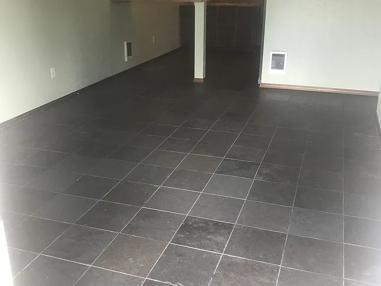 1700 NE Wells Acres Rd #22 — Photo 2