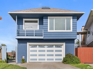 3 Skyline Dr, Daly City, CA