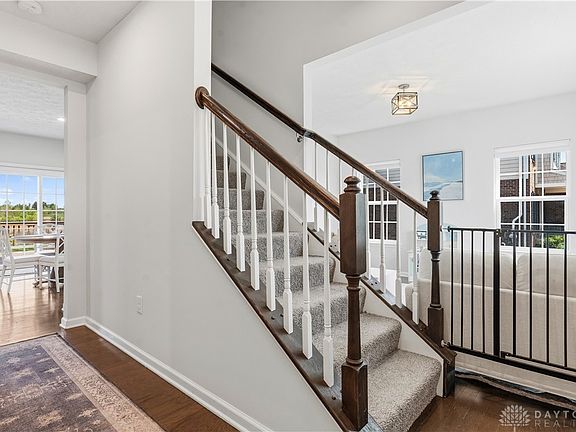 4th image of 295 Fox Creek Ct