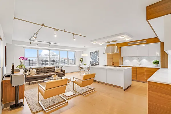 Sold by Compass | media 16