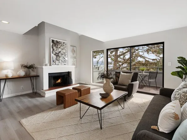 360 Innisfree Dr #54, Daly City, CA 94015