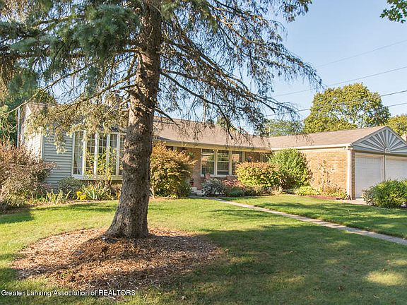 4th image of 2812 Cooley Dr