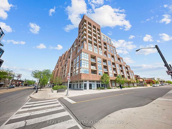 3rd image of 1787 Saint Clair Ave W #920