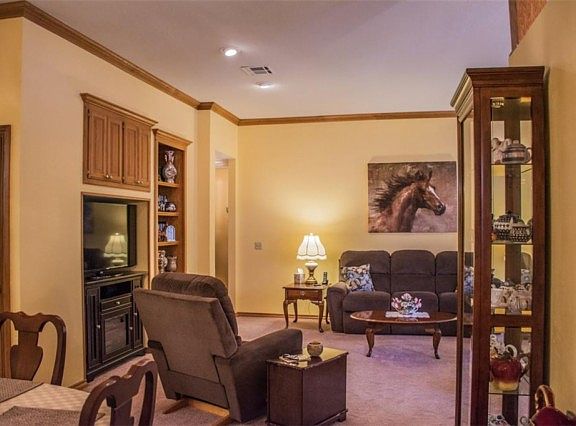 4th image of 4211 Mariner Dr