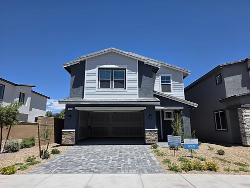 558 Silver Falcon Ave Photo 1