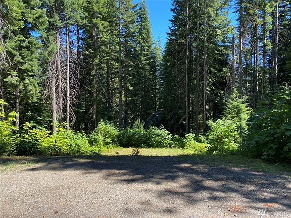 3rd image of 150 Mountain Home Ln