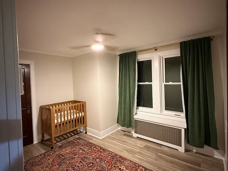 1407 Elm St — Photo 4