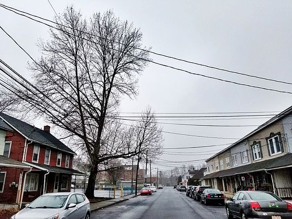 4th image of 1389 Stewart St