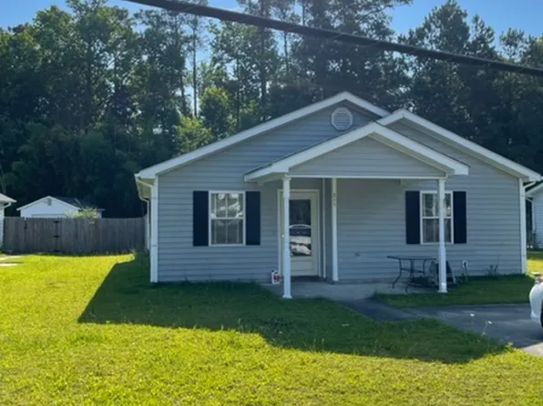 311 Church Rd, Havelock, NC 28532