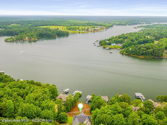 Image 3: Lake Location