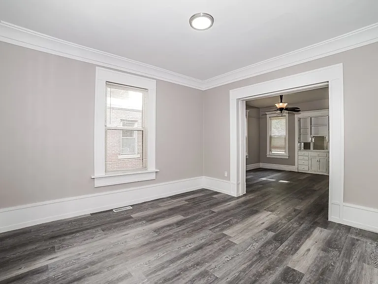 1696368_018_living_room_12971962.jpg