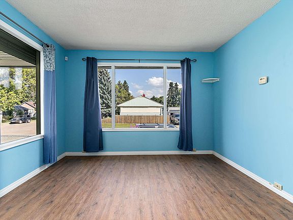 5th image of 5501 48th Ave