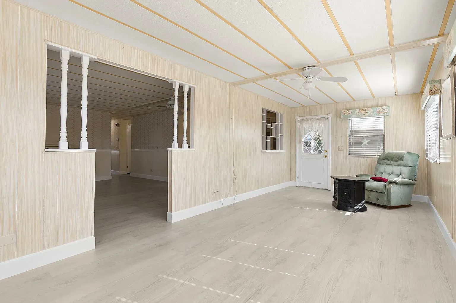 2 bed, 1200 sqft, $1,700 — Photo 3