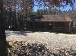 282 Lake Rd, Mantachie, MS 38855