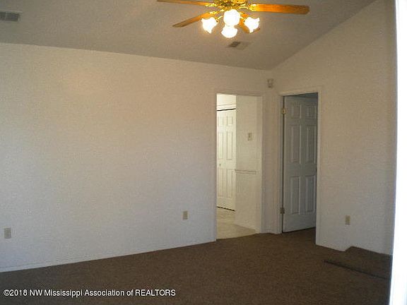 2nd image of 7410 Cliffwood Dr