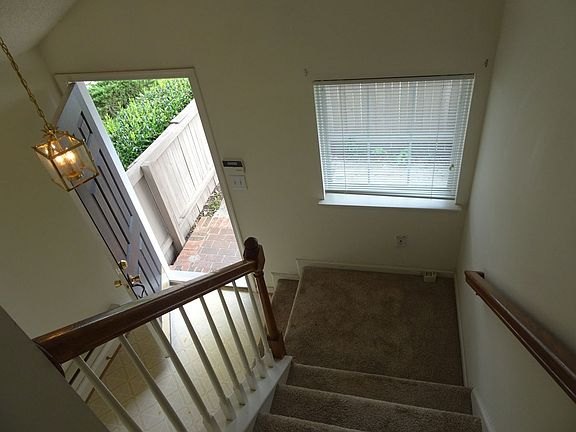 2nd image of 704 Settlement Dr