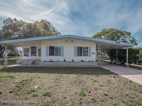 3rd image of 7367 First Circle Dr