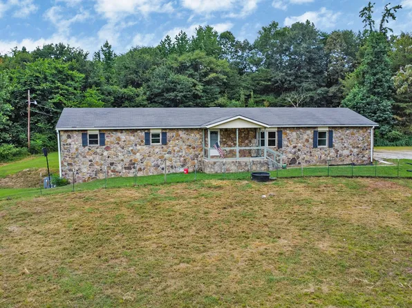 5609 Francis Spring Rd, Whitwell, TN 37397