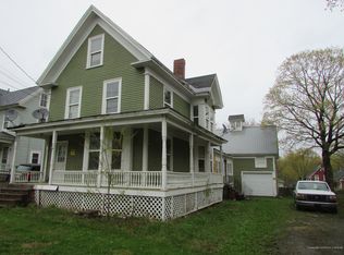 27 Highland Ave, Houlton, ME 04730