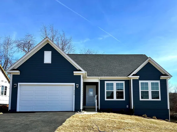 9013 Julianne Dr, Blacksburg, VA 24060