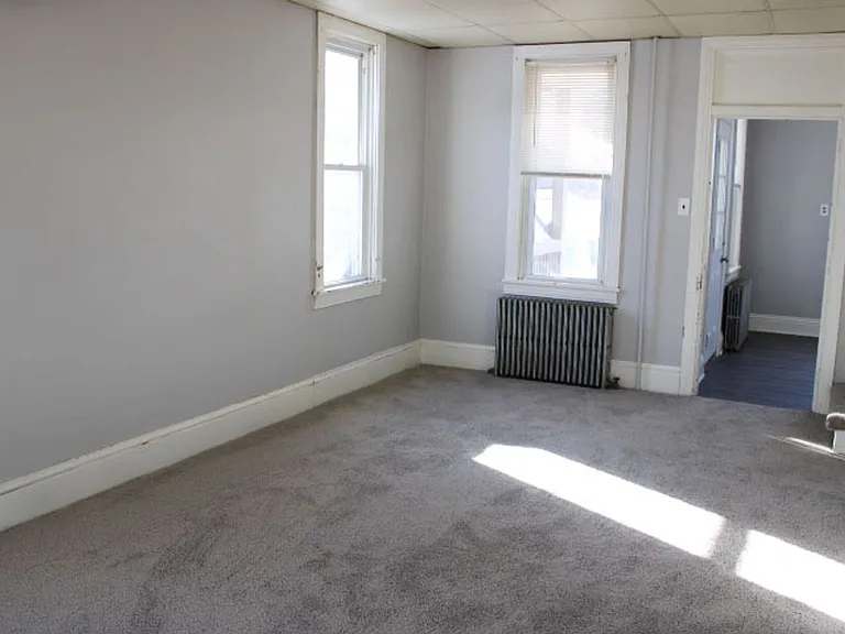 246 W Main St #1 — Photo 2