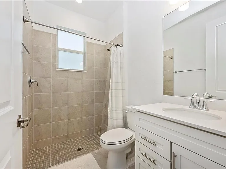 17617 Santorini Ct — Photo 38
