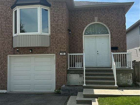 3rd image of 593 Grey St