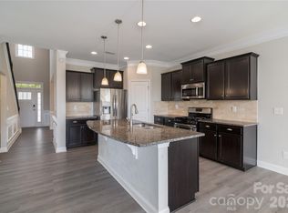 118 Margo Ln, Statesville, NC 28677