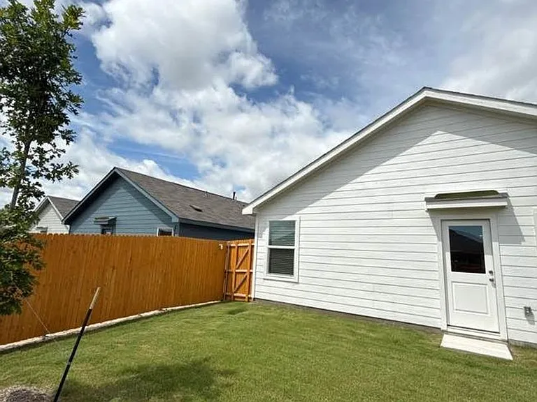 3911 Ontario Way — Photo 19