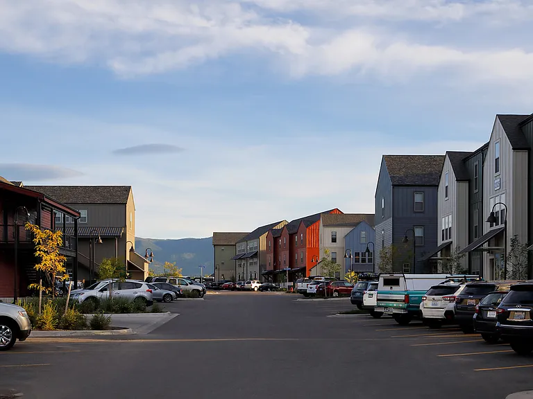 The Arrow Townhomes and Flats — Photo 30