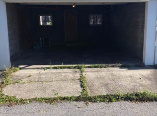 811 Chestnut St, Emmaus, PA 18049