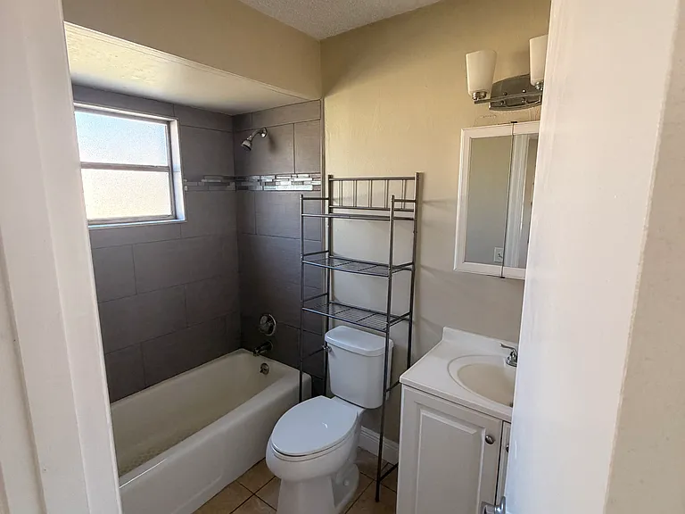 4917 Vilabella Dr #2 — Photo 3