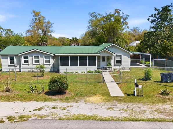 212 NW Avenue C, Carrabelle, FL 32322