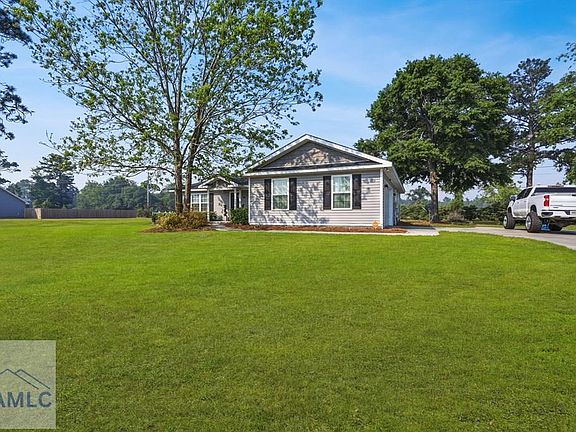 3rd image of 586 Caleb Cir
