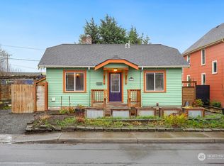 2418 F St, Bellingham, WA 98225