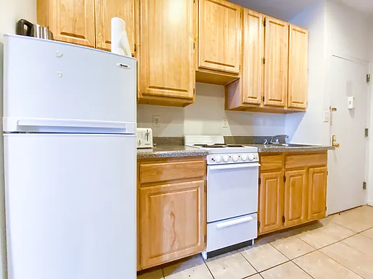 Rented by City Connections Realty | media 40