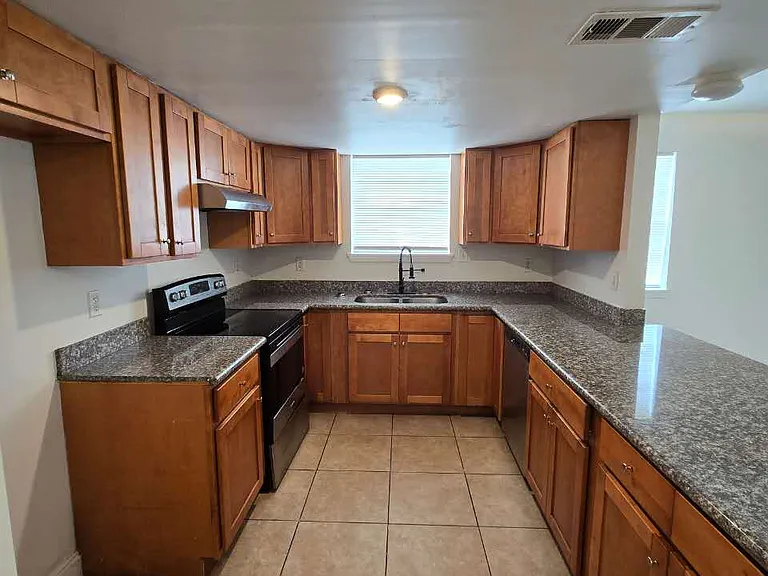 7030 Bundy Rd #7030 — Photo 2